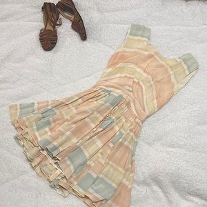 Paper Crown for Anthropologie. Size - XS. Short pastel ruffle dress.
